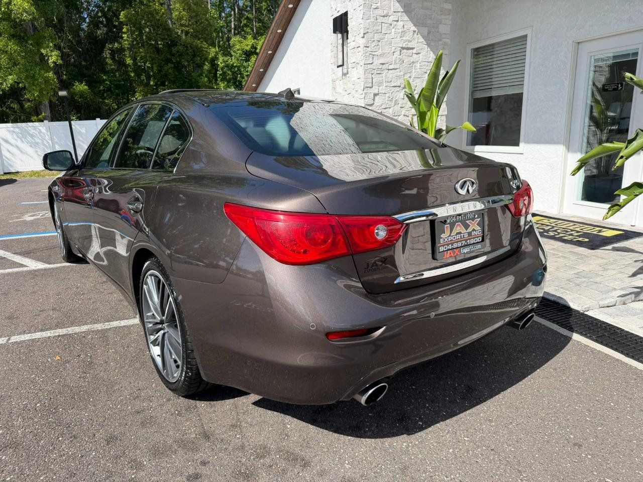 Used 2014 INFINITI Q50 Premium w/ Technology Package RWD image 14