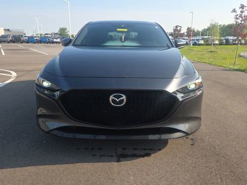 Used 2021 MAZDA MAZDA3 s FWD image 3