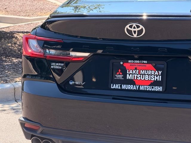 Used 2025 Toyota Camry SE FWD image 12