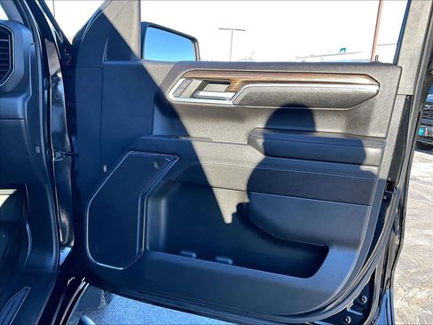 Used 2023 Chevrolet Silverado 1500 RST w/ Rally Edition image 12