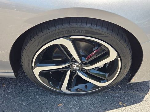 Used 2021 Honda Accord Sport image 16