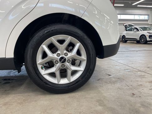 Used 2023 Kia Soul S image 29