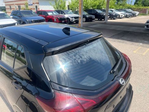 Used 2022 Nissan Kicks S FWD image 34