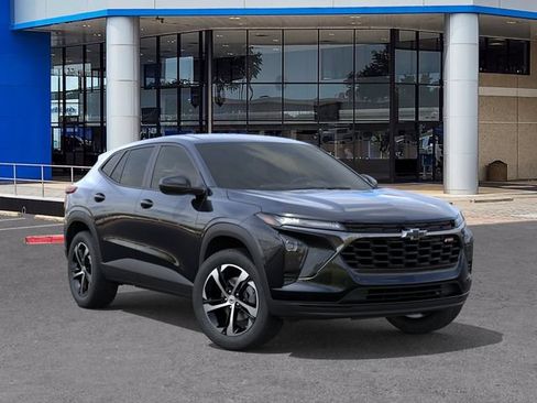 New 2026 Chevrolet Trax RS FWD image 7