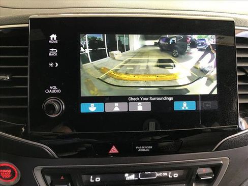Used 2023 Honda Passport EX-L image 12