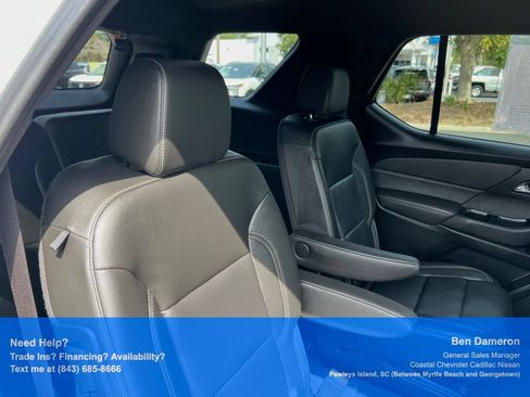 Used 2023 Chevrolet Traverse LT FWD image 22