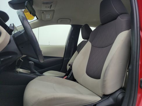 Used 2021 Toyota Corolla LE image 14