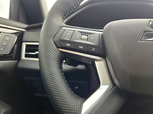 New 2025 Mitsubishi Outlander SEL Black Edition image 32