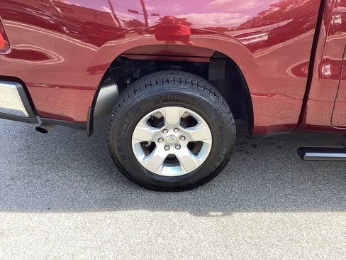 Used 2020 RAM 1500 Big Horn AWD/4WD image 19