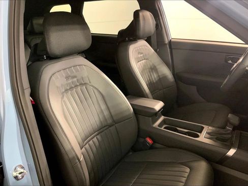 Used 2027 Kia Seltos X-Line S AWD/4WD image 7