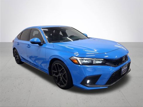 Used 2022 Honda Civic Sport Touring image 4