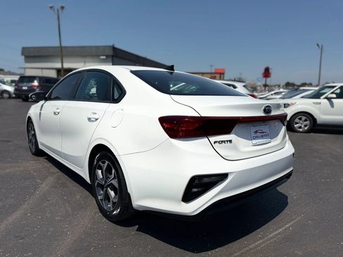 Used 2020 Kia Forte LXS FWD image 6