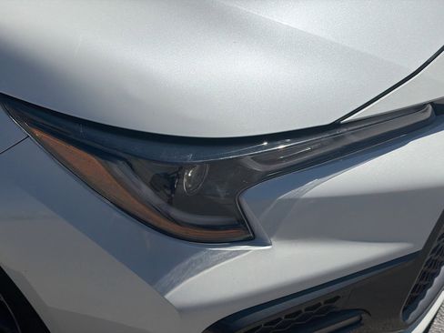 Used 2020 Toyota Corolla SE image 31