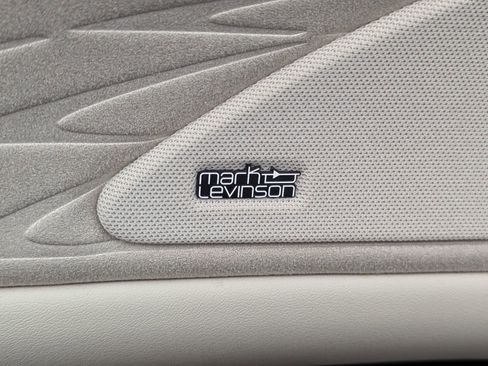 Certified 2025 Lexus RX 350 w/ Luxury Package image 22