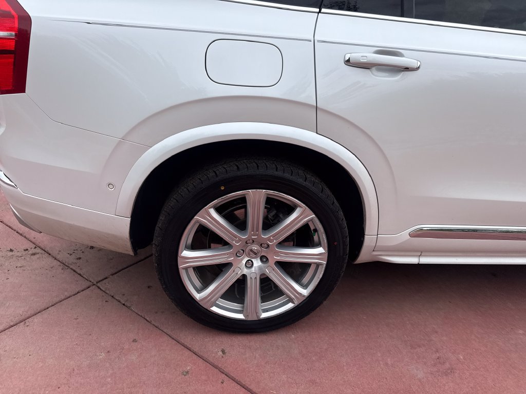 Used 2017 Volvo XC90 T8 Inscription w/ Luxury Package AWD/4WD image 34