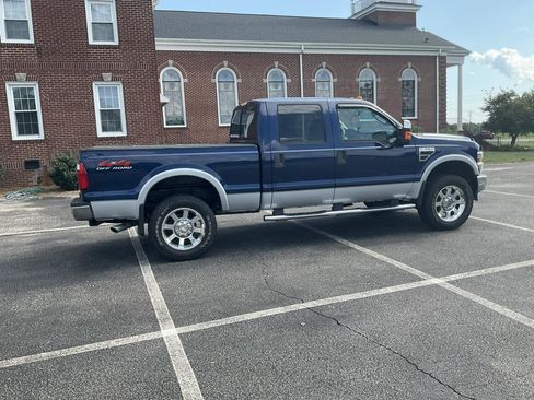 Used 2008 Ford F350 Lariat AWD/4WD image 6