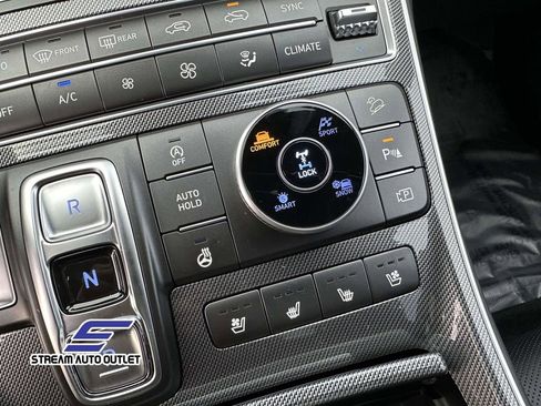 Used 2023 Hyundai Santa Fe Limited w/ Cargo Package image 34