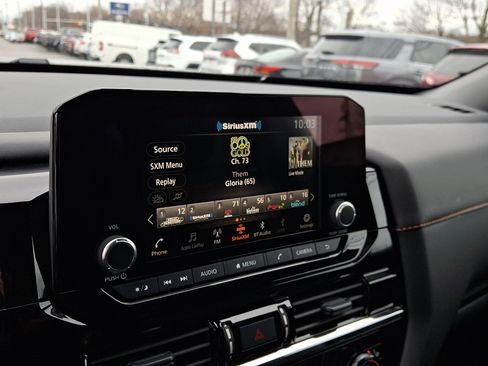 Used 2025 Nissan Pathfinder Rock Creek image 16