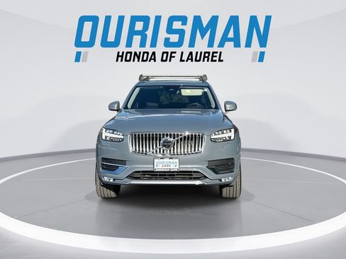 Used 2023 Volvo XC90 B6 Plus AWD/4WD image 3