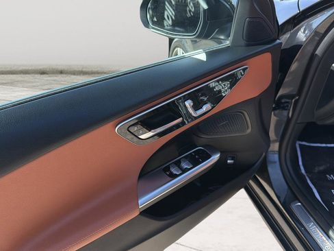 Certified 2023 Mercedes-Benz C 300 4MATIC Sedan image 10