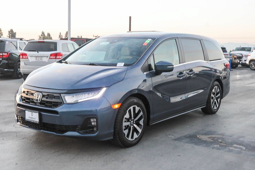 Used 2025 Honda Odyssey EX-L image 4