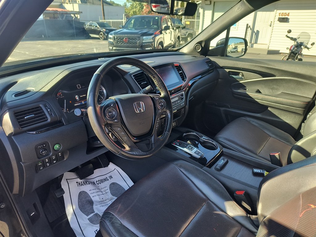 Used 2021 Honda Ridgeline Black Edition image 13