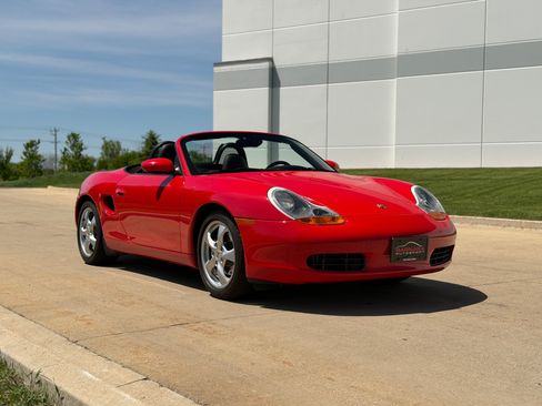 Used 2001 Porsche Boxster RWD image 3