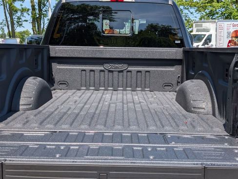 New 2026 Ford F250 Platinum AWD/4WD image 7