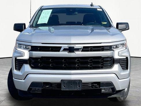 Used 2022 Chevrolet Silverado 1500 RST AWD/4WD image 2