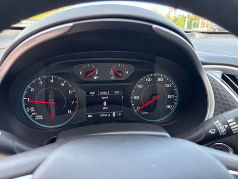 Used 2024 Chevrolet Malibu LT image 12