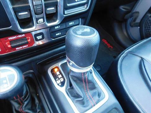 Used 2020 Jeep Wrangler Unlimited Rubicon AWD/4WD image 10