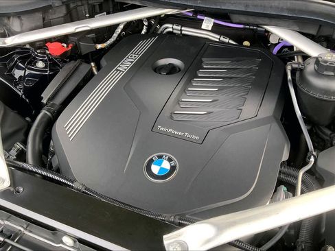 Used 2023 BMW X5 sDrive40i w/ M Sport Package image 33