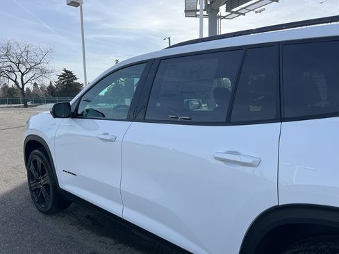 New 2026 GMC Acadia Elevation w/ Super Cruise Package AWD/4WD image 10