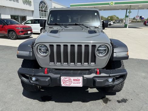 Used 2018 Jeep Wrangler Unlimited Rubicon AWD/4WD image 3