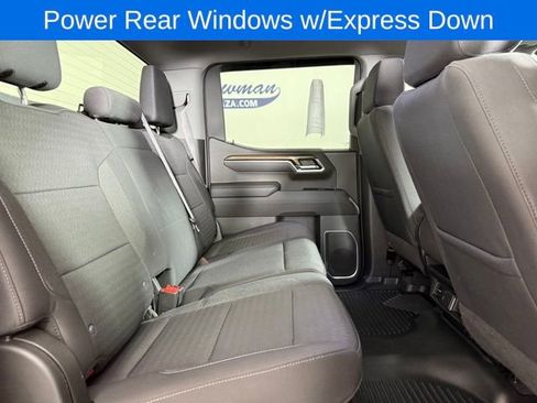 Used 2022 Chevrolet Silverado 1500 LT image 19