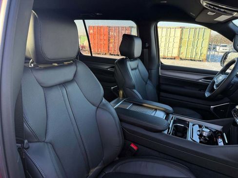 New 2026 Jeep Grand Wagoneer L Limited image 22