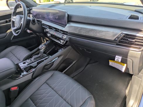 New 2025 Kia Telluride SX Prestige X-Line AWD/4WD image 14