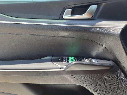 New 2026 Kia K5 LXS FWD image 18