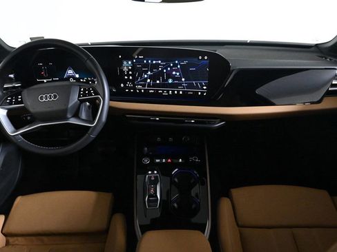 Used 2025 Audi A5 2.0T Premium Plus w/ Premium Plus image 9