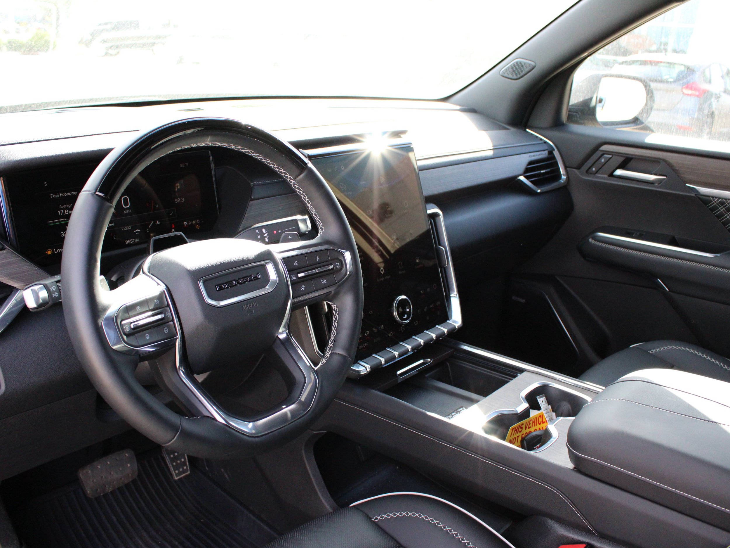 Used 2026 GMC Acadia Denali w/ Super Cruise Package AWD/4WD image 9