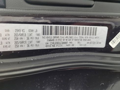 Used 2018 Jeep Grand Cherokee Limited image 33