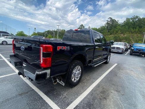 Used 2023 Ford F350 Lariat w/ Chrome Package AWD/4WD image 7