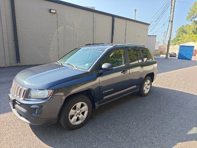 Used 2014 Jeep Compass Sport w/ Power Value Group FWD image 6