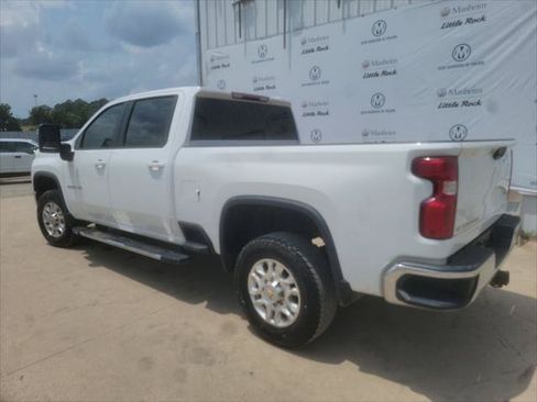 Used 2023 Chevrolet Silverado 2500 LT w/ Convenience Package AWD/4WD image 8