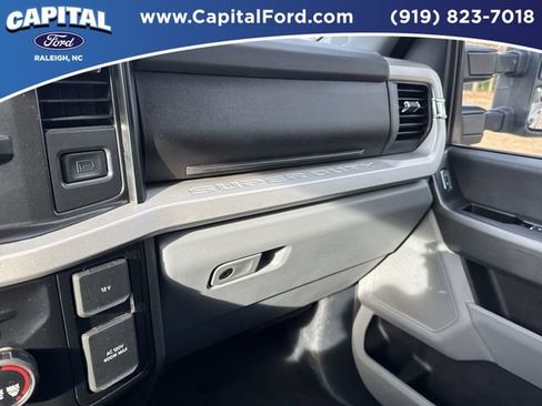 Certified 2025 Ford F250 XLT image 27