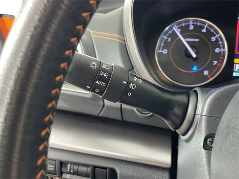 Used 2018 Subaru Crosstrek 2.0i Limited image 15