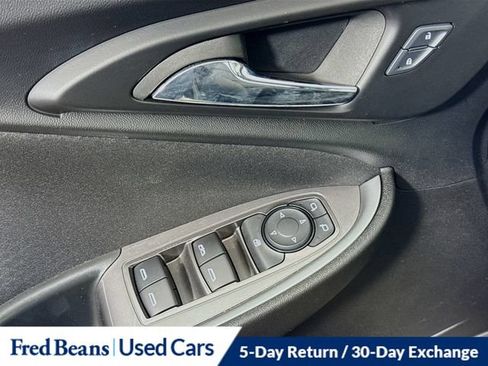 Used 2024 Chevrolet Malibu LT FWD image 25