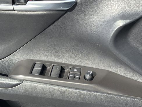 Used 2024 Toyota Camry LE image 28