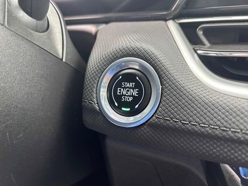 Used 2024 Chevrolet TrailBlazer LT image 16