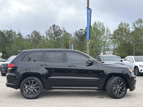 Used 2019 Jeep Grand Cherokee High Altitude RWD image 6